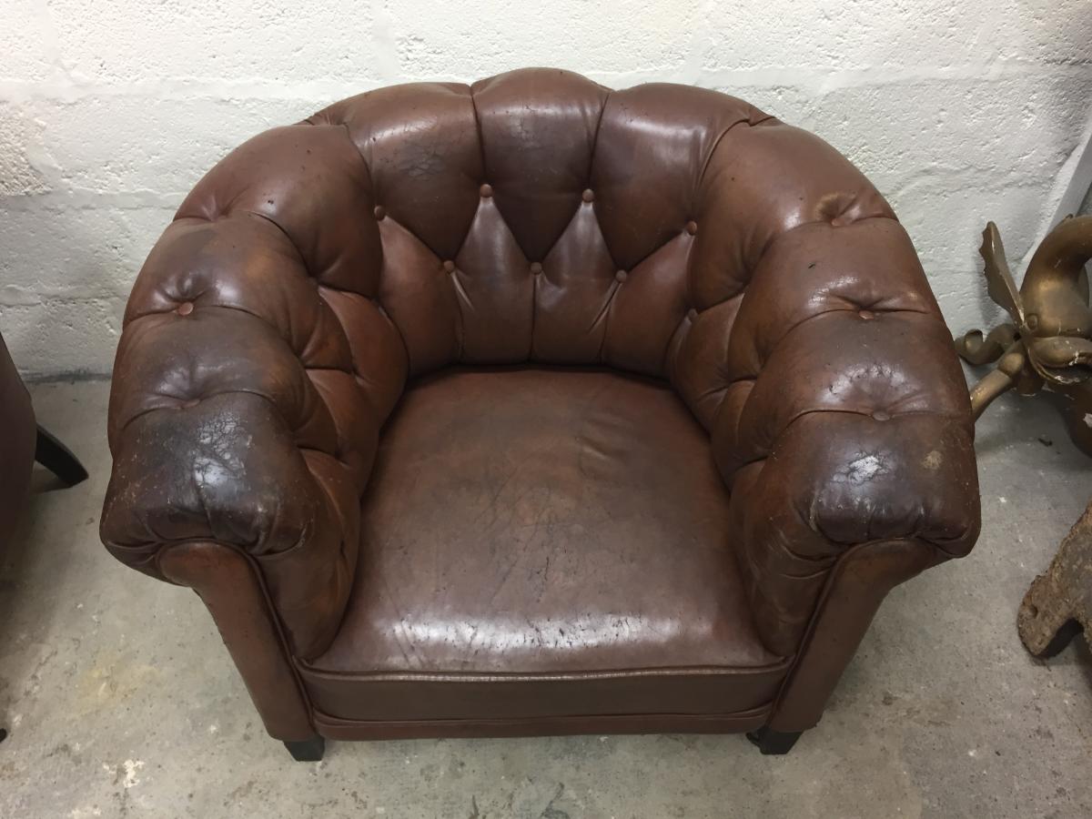 Paire de fauteuils cuir