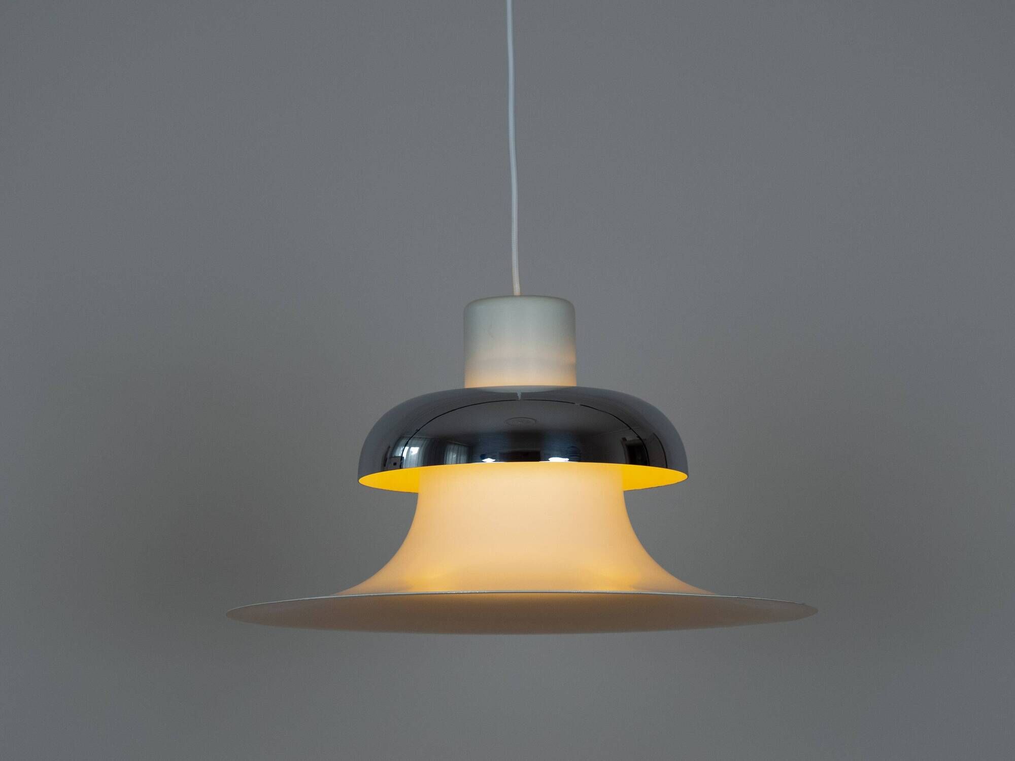 Suspension danoise vintage Mandalay par Andreas Hansen, Louis Poulsen, 1970
