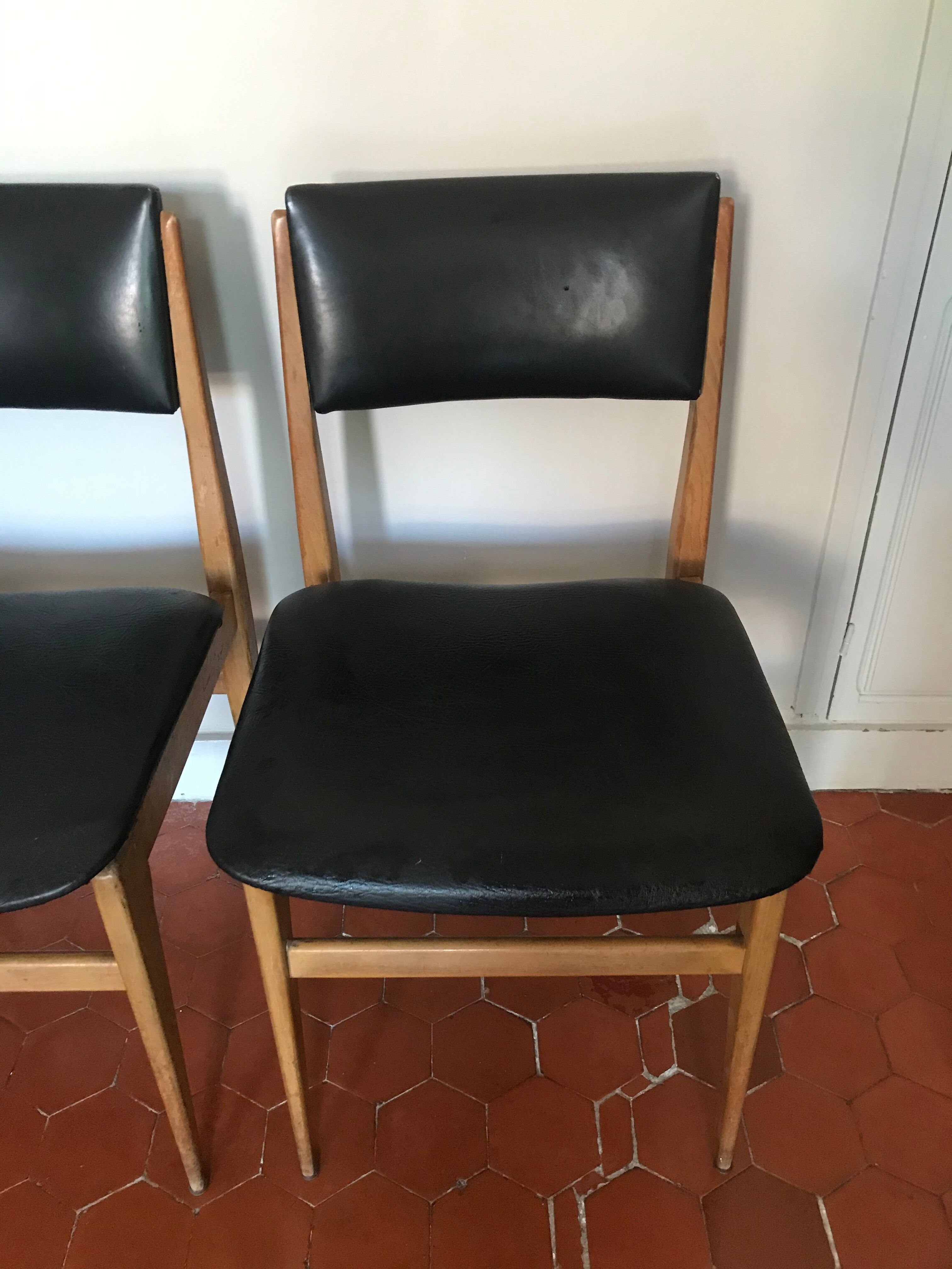 Lot of 4 Scandinavian chairs - wood and black skai