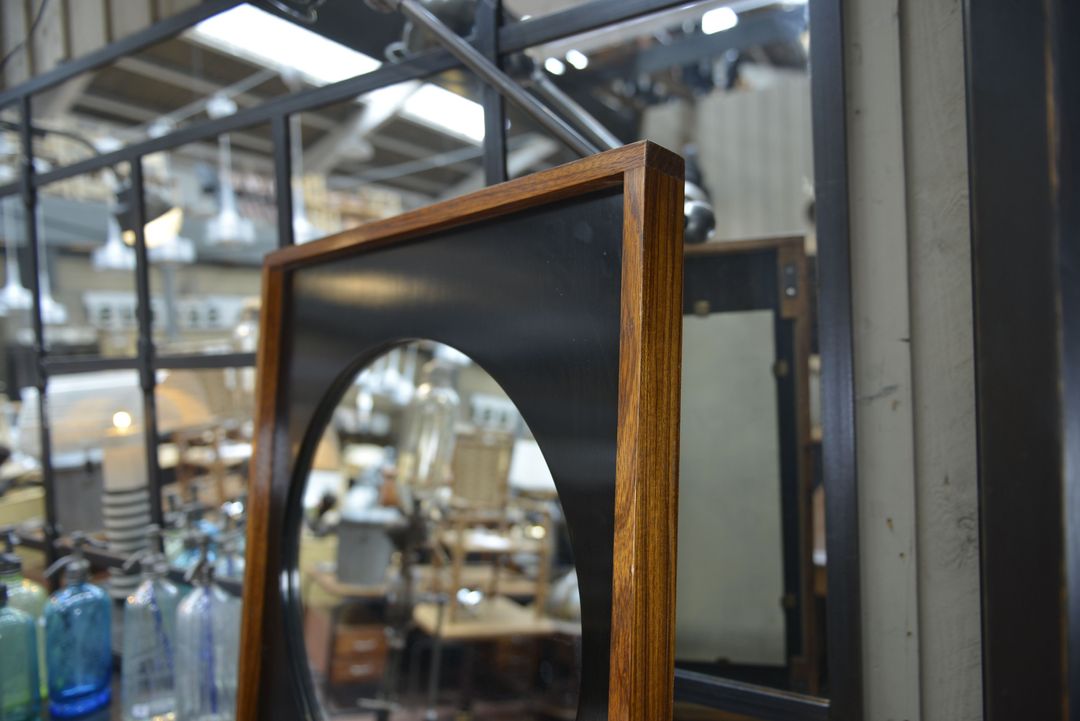 Mirror design in wood 1963 63x75cm