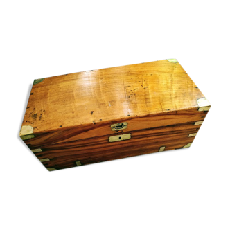 Petty officer's trunk or chest in camphrier