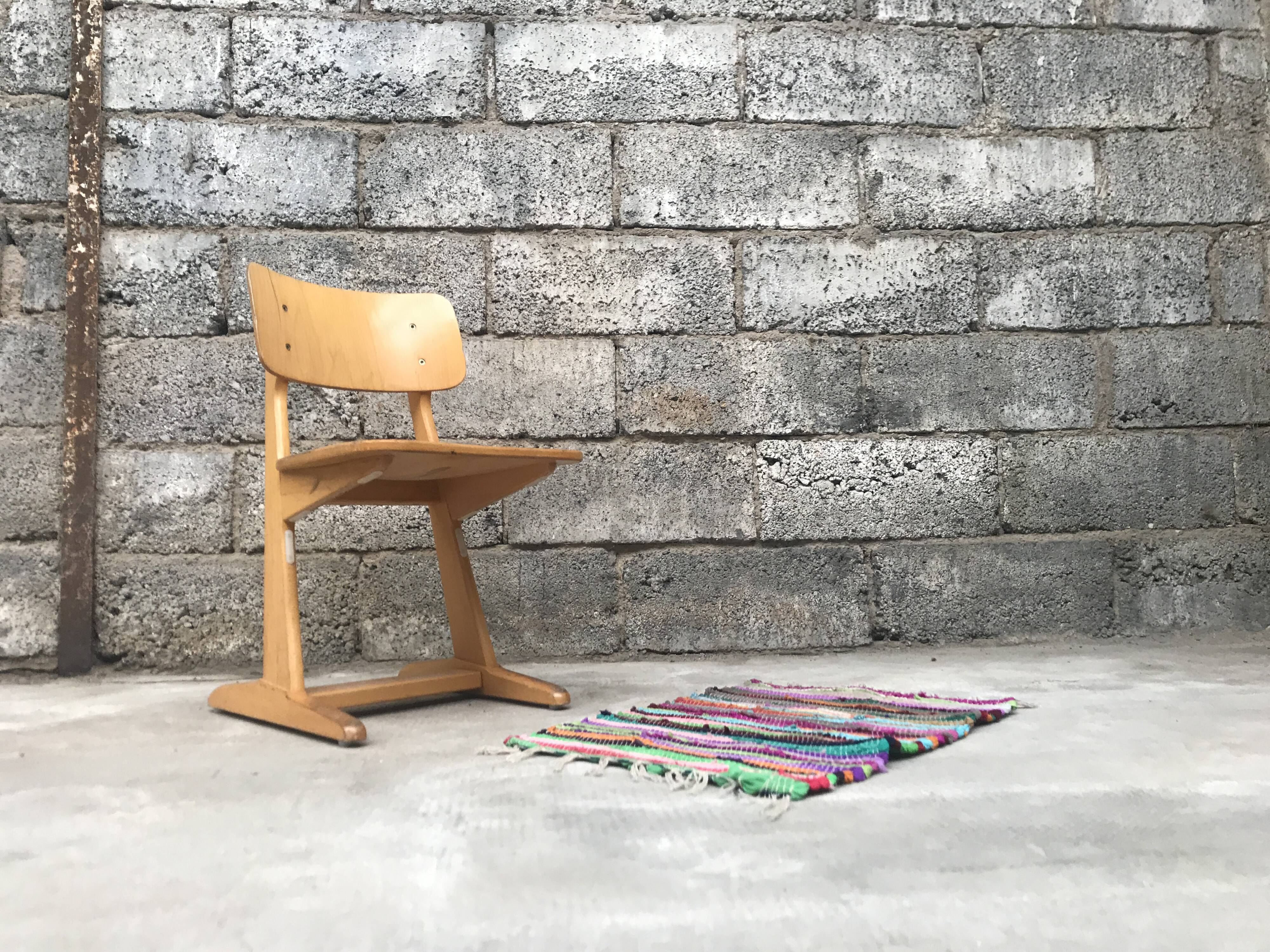 Series of 10 casala children's chairs in vintage light wood