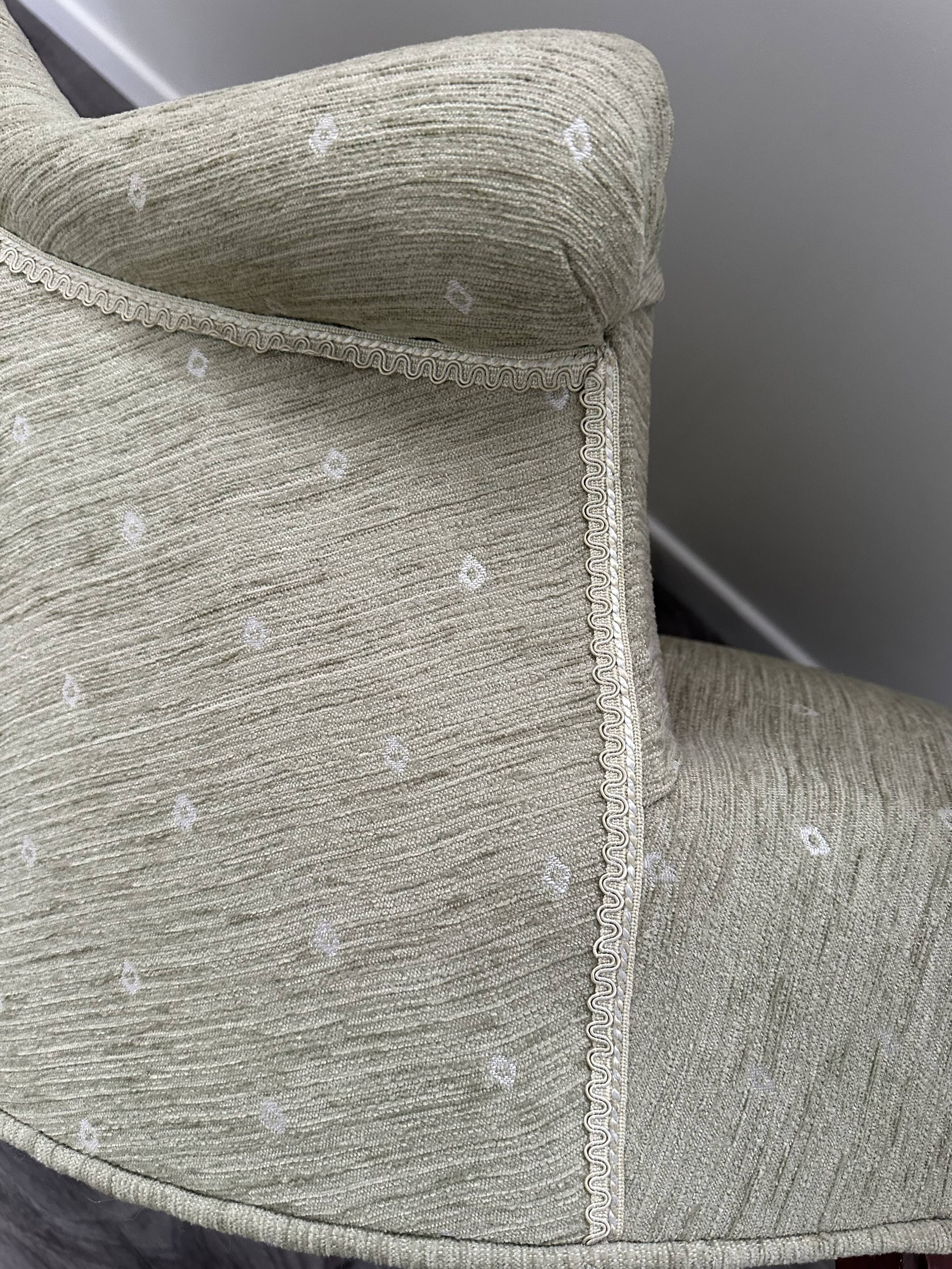 19th-century crapaud armchair