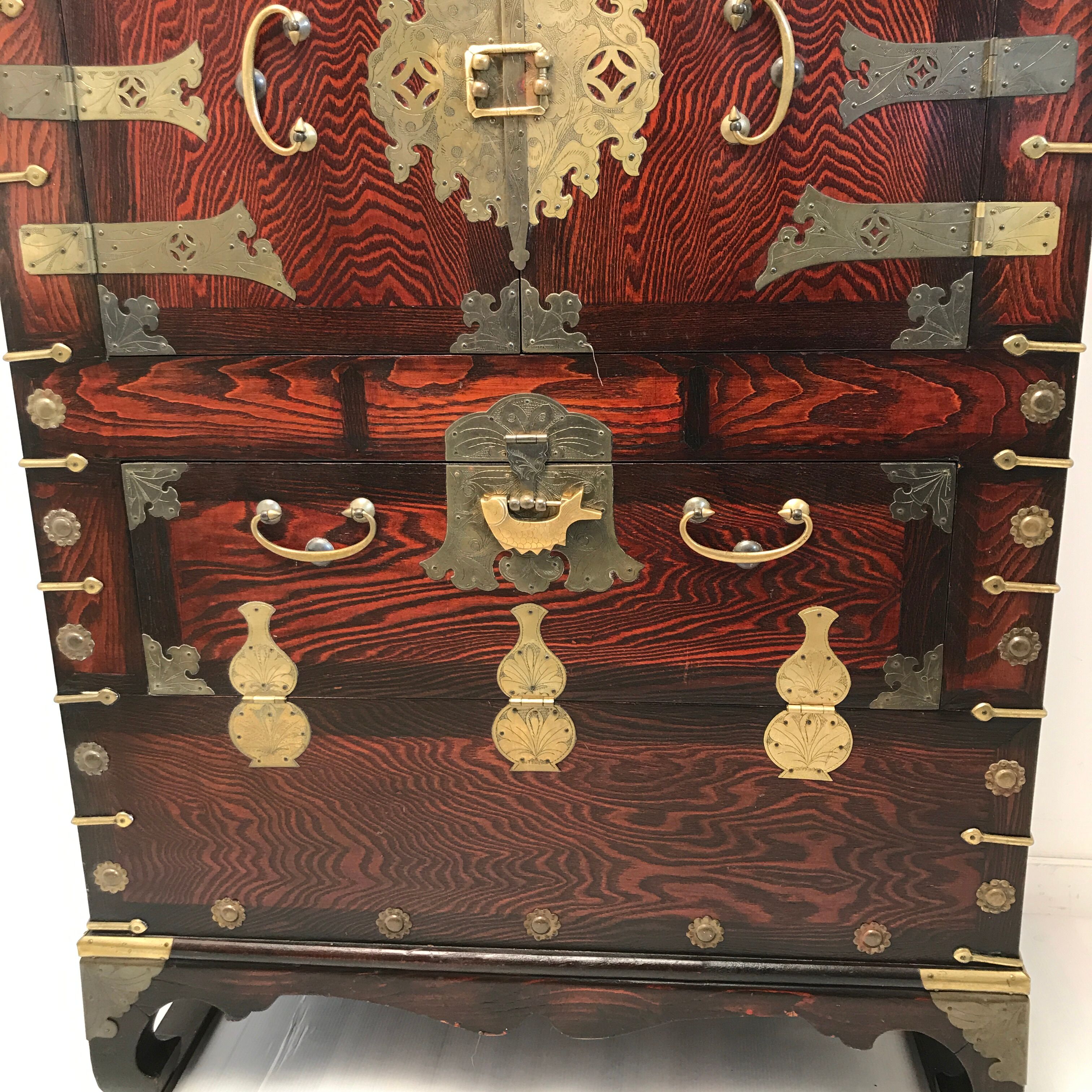 Furniture antique Korean storage box 1910 in wood and brass