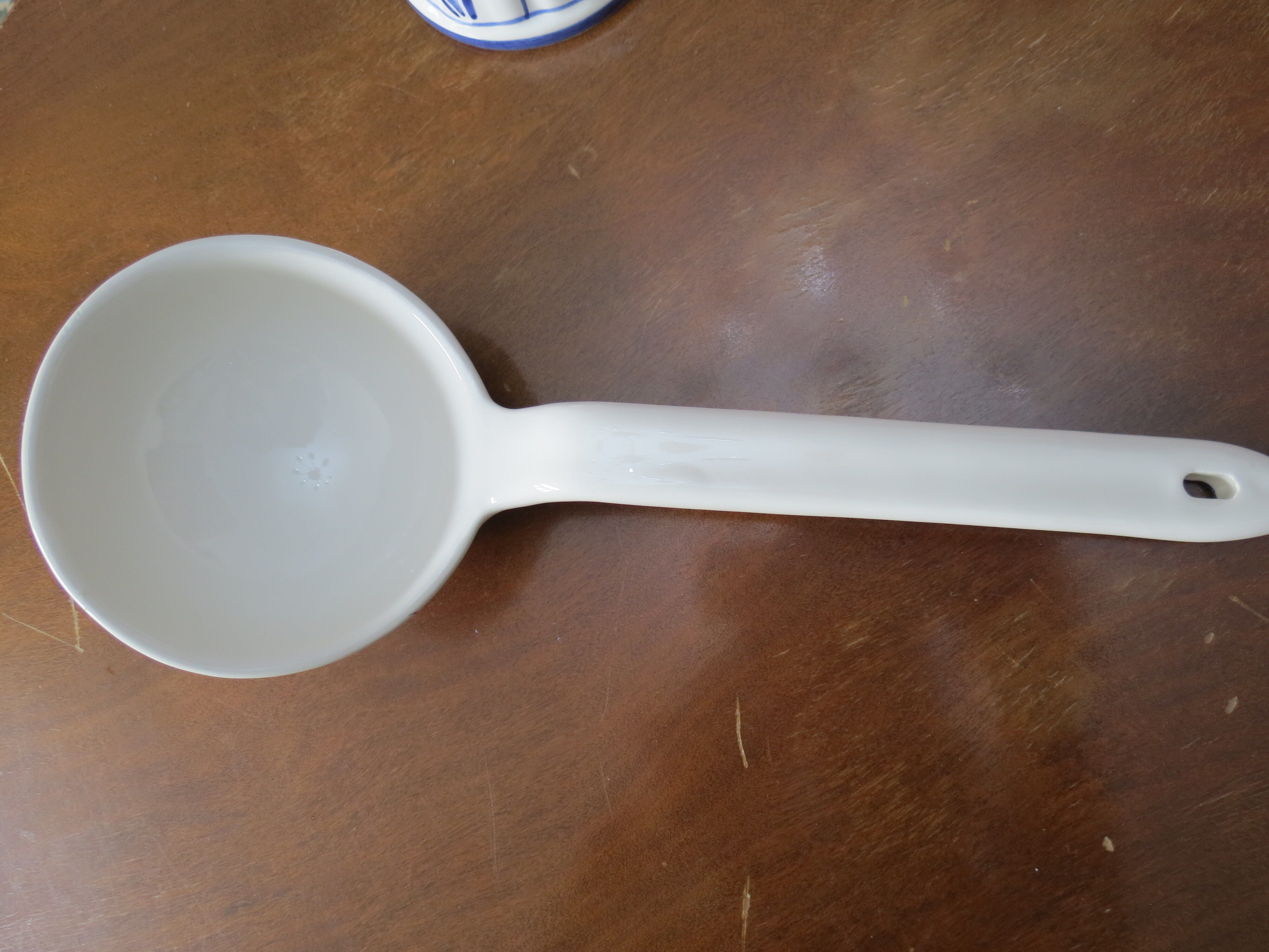 Set of decorative kitchen utensils