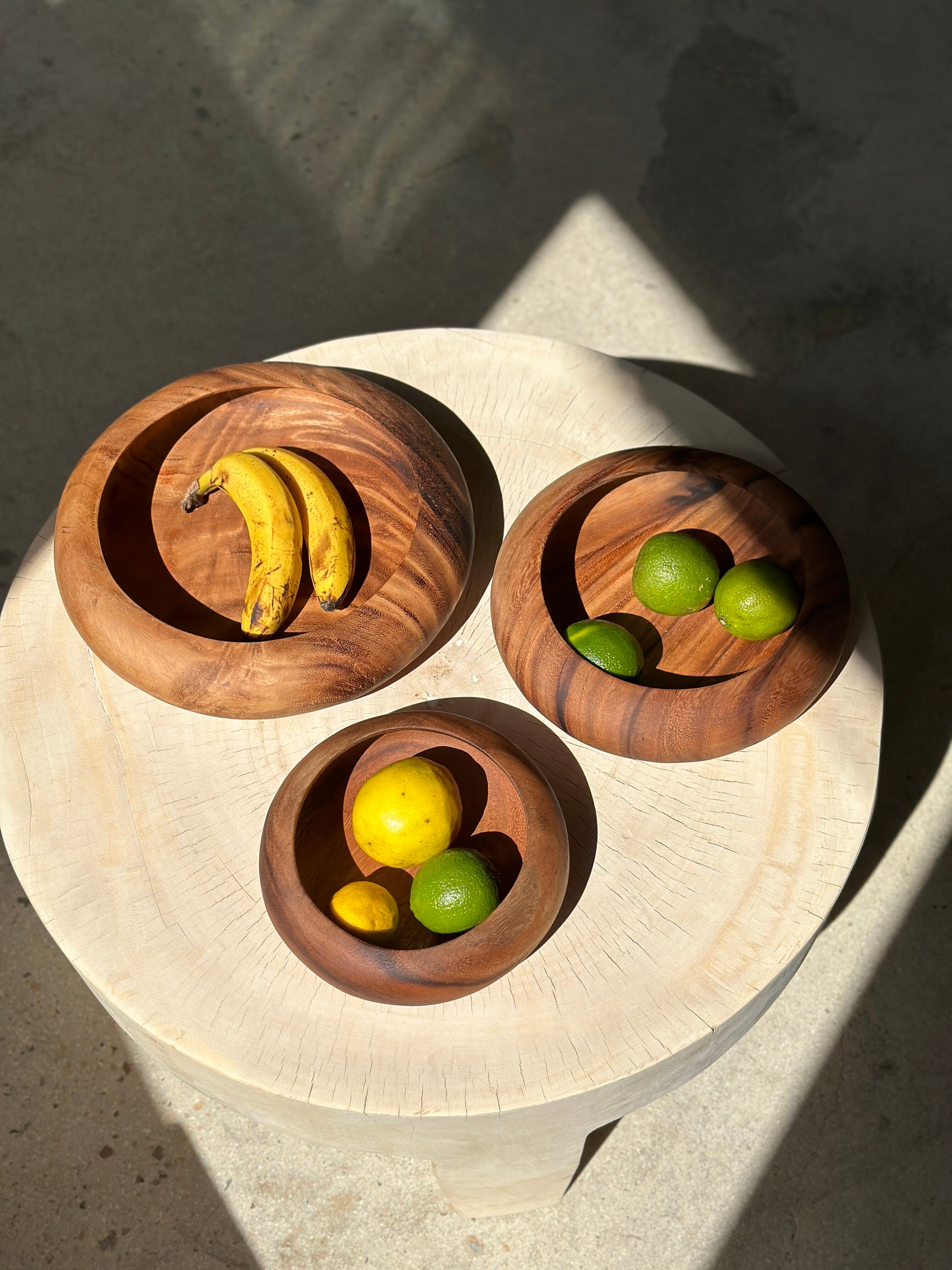 Bowl or monoxyl teak cut d:25.5