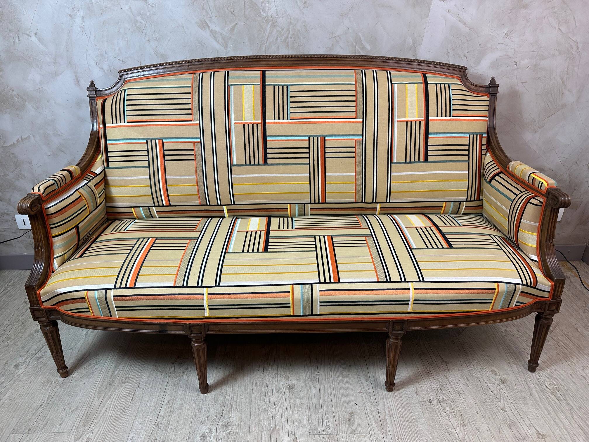 Louis XVI style sofa refurbished