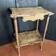 Table d’appoint Art nouveau en bois gravé avec tiroir, vers 1900