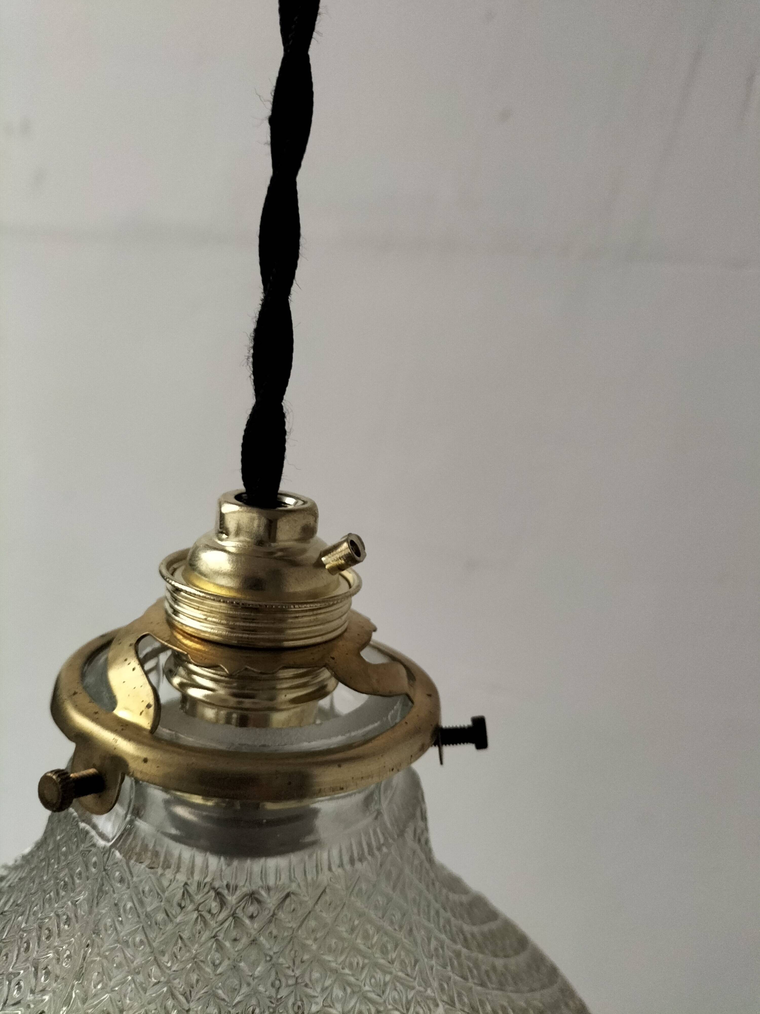 Holophane suspension