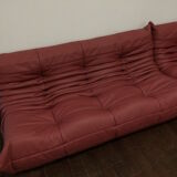 Sofa 3 places "Togo" red leather designed by Michel Ducaroy 1973