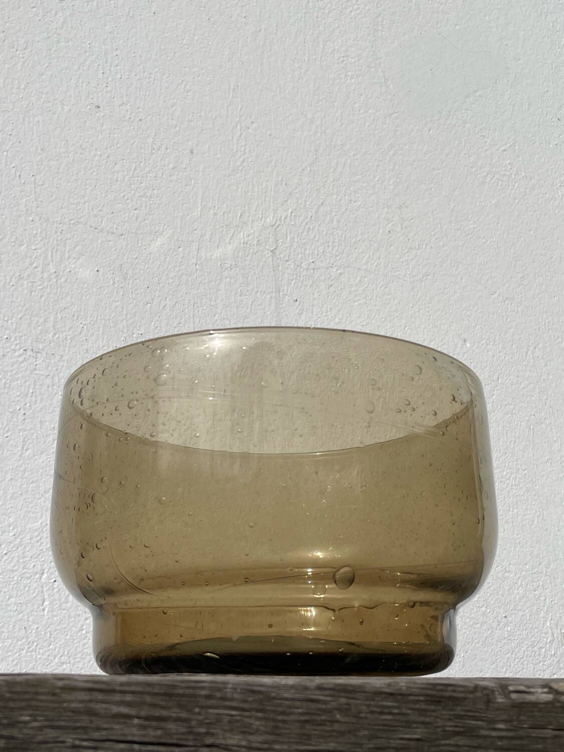 Saladier en verre soufflé style Biot