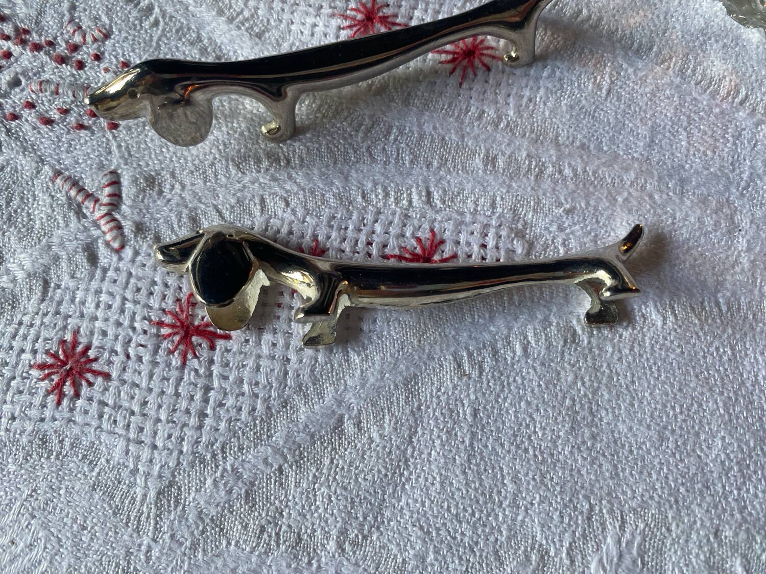 Set of 6 silver metal dachshund knife rests