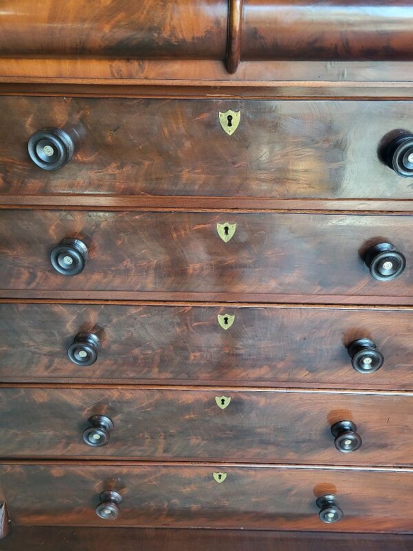 English style mahogany chest of drawers with 6 drawers