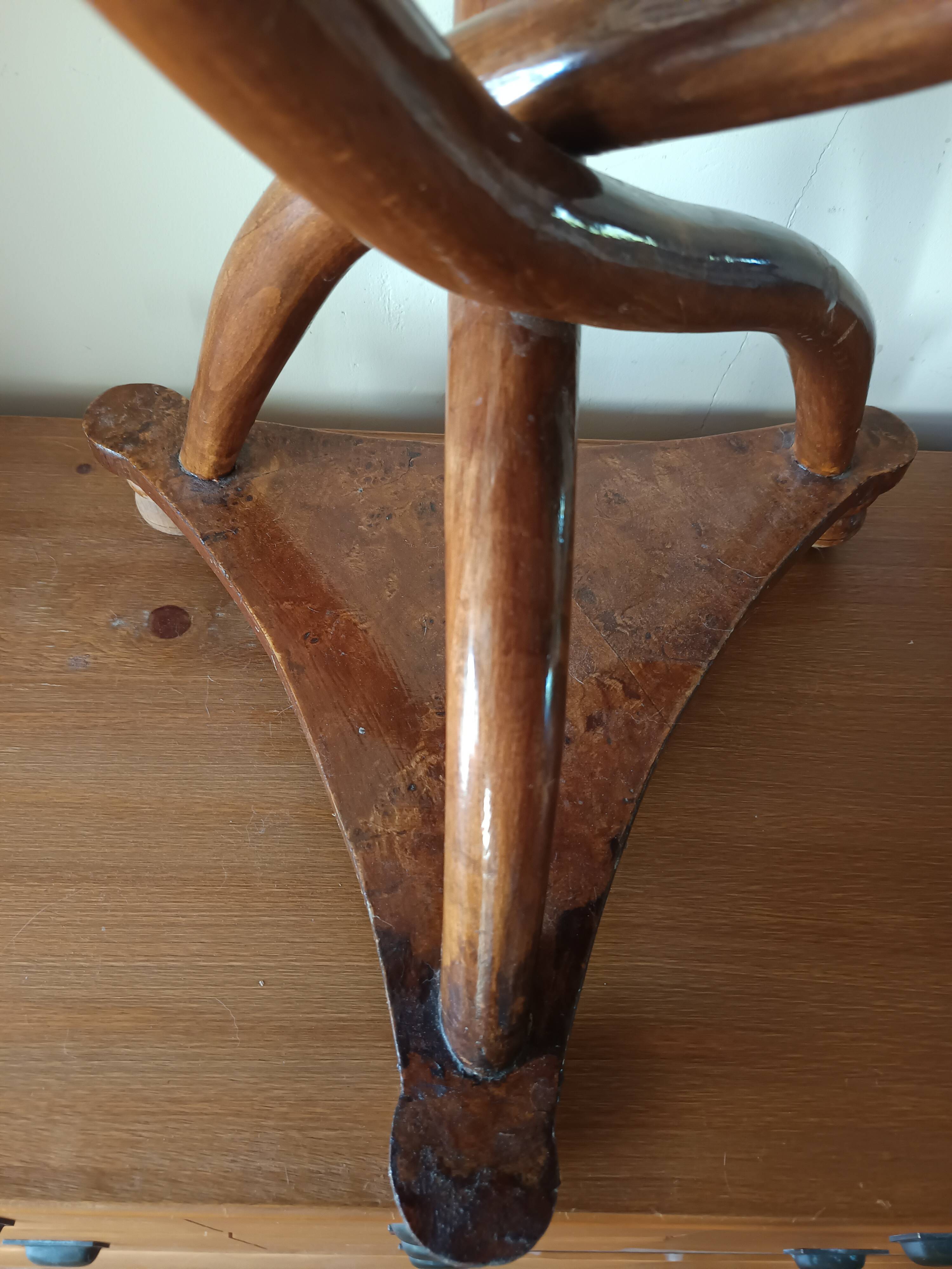 Guéridon ancien art deco, annees 1930.