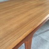Table scandinave en teck par johannes andersen à rallonges papillon des années 60