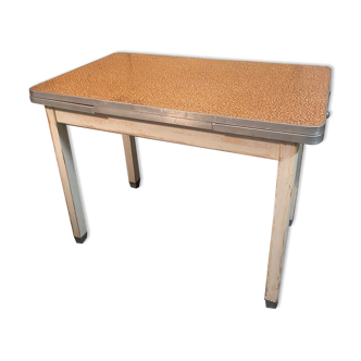 Table year 50s