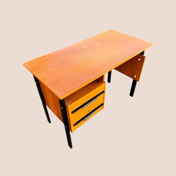 Bureau moderniste 1960