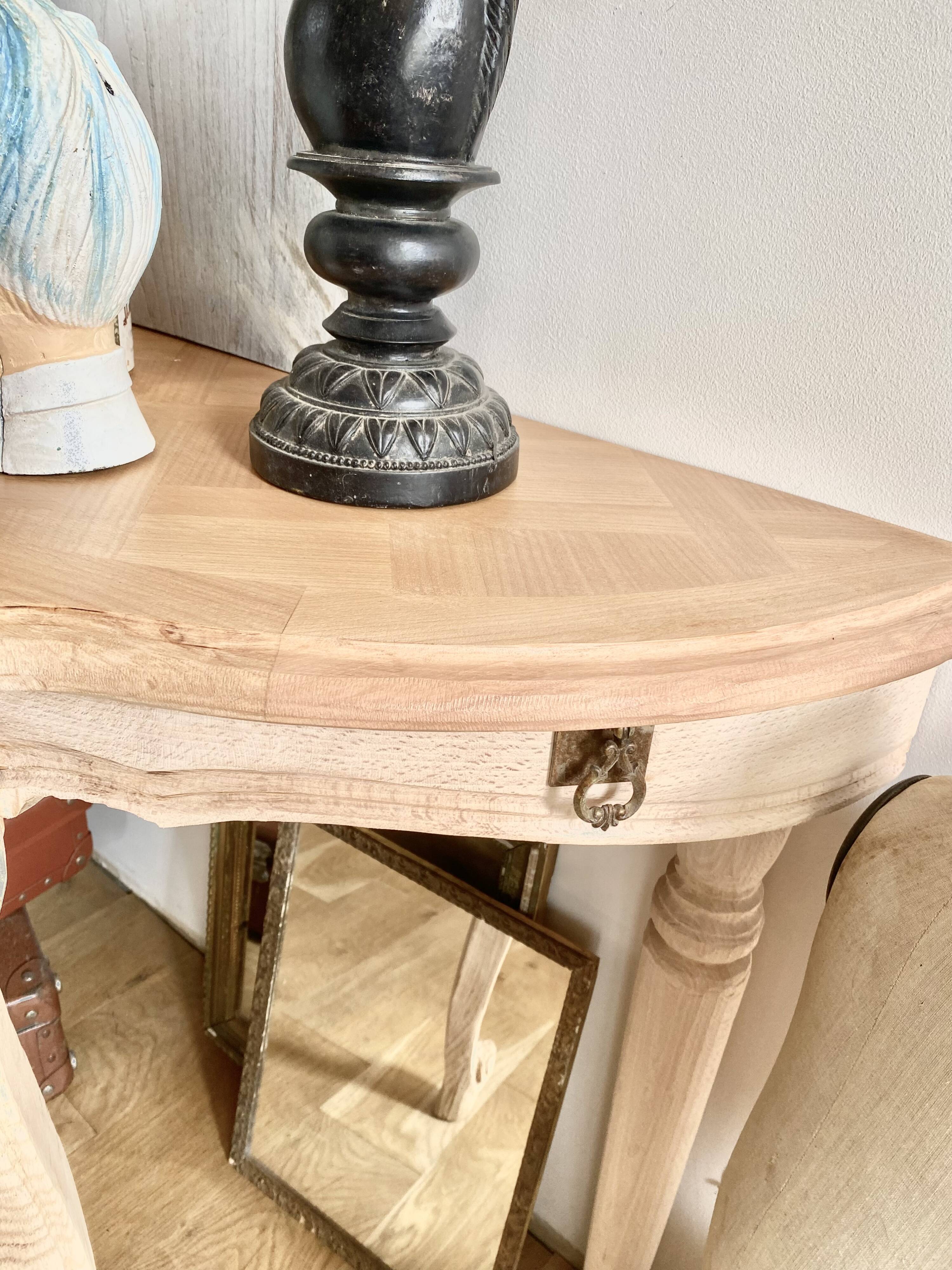 Large castle entrance console