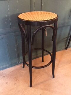 Bar stool