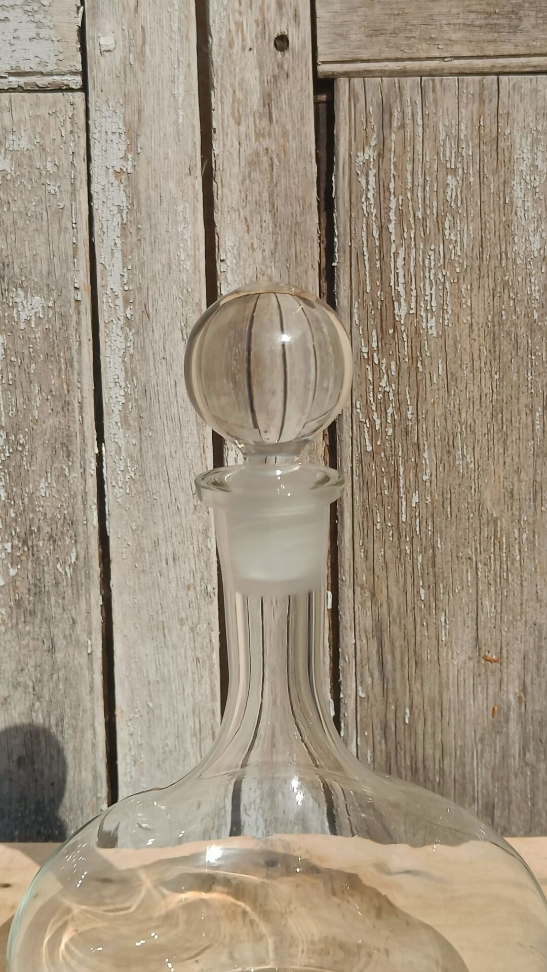 Glass decanter