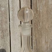 Glass decanter