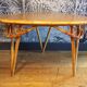 Table basse vintage tripode en rotin