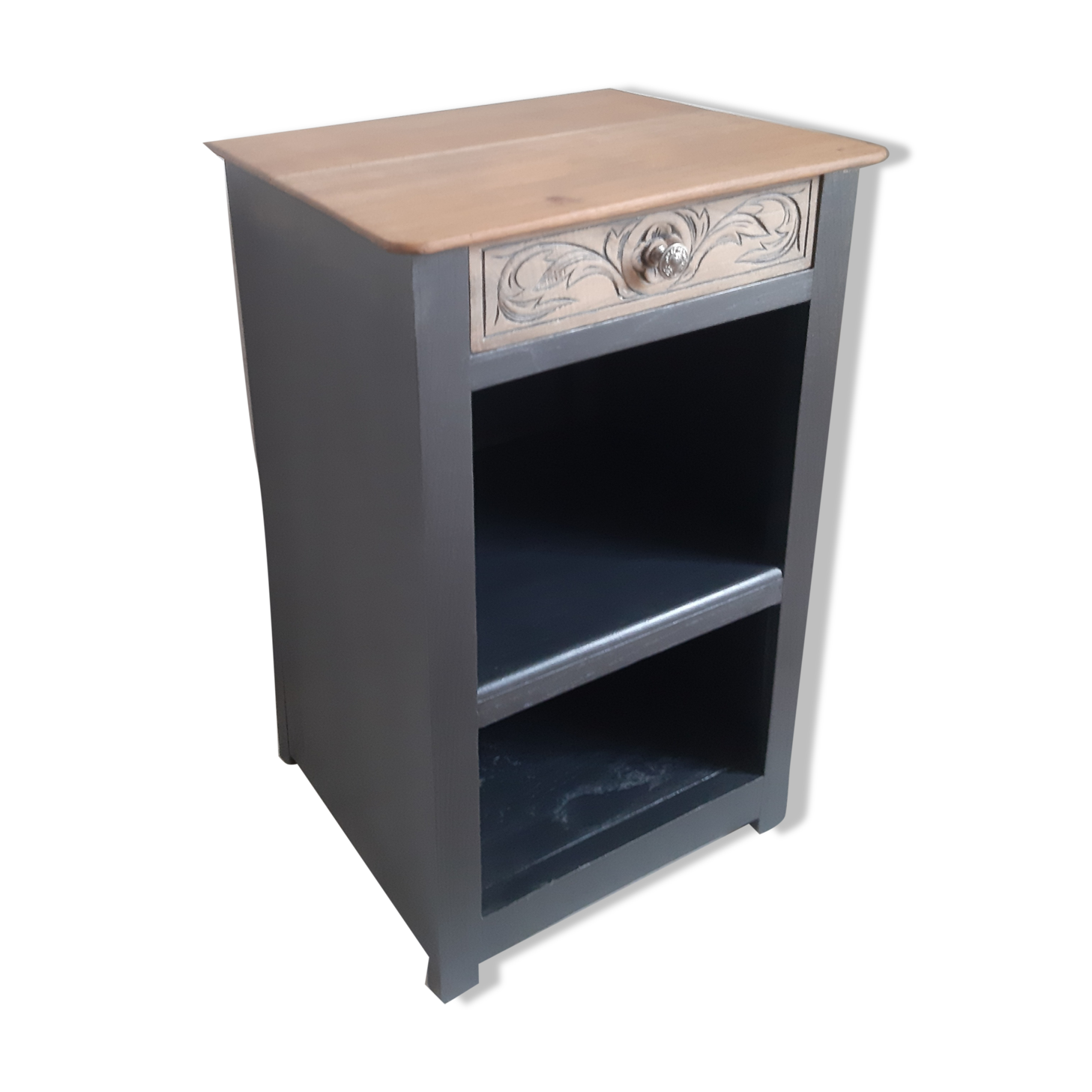 Bedside table/ Side cabinet
