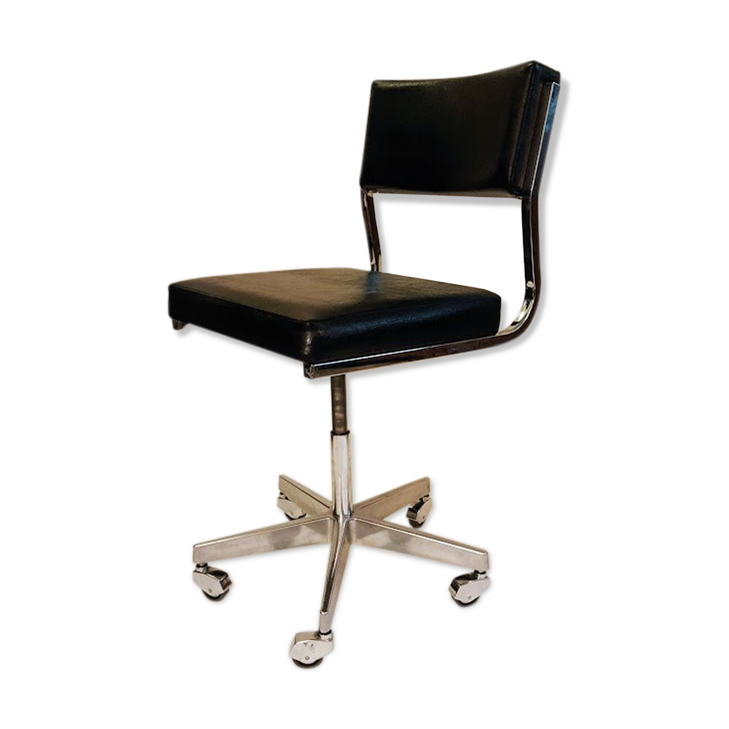 Desk chair