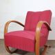 Bentwood lounge chairs with coffee table by Jindřich Halabala, 1930s, set of 3