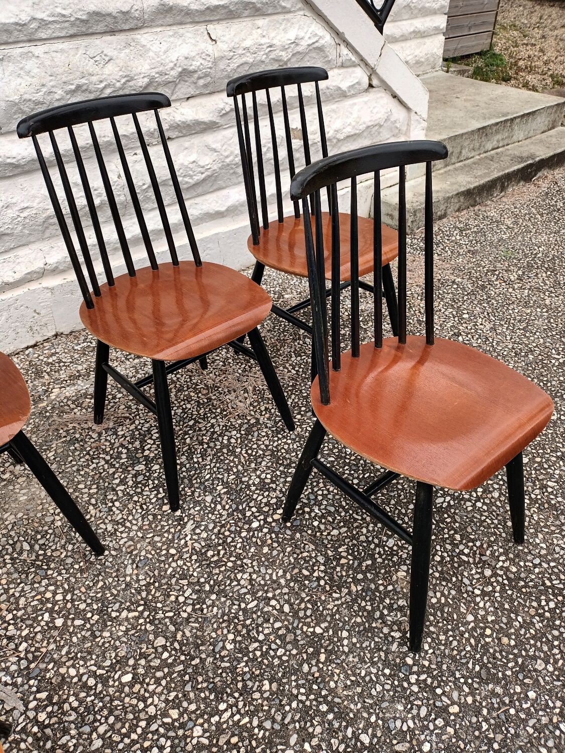 Fanett Chairs by Ilmari Tapiovaara