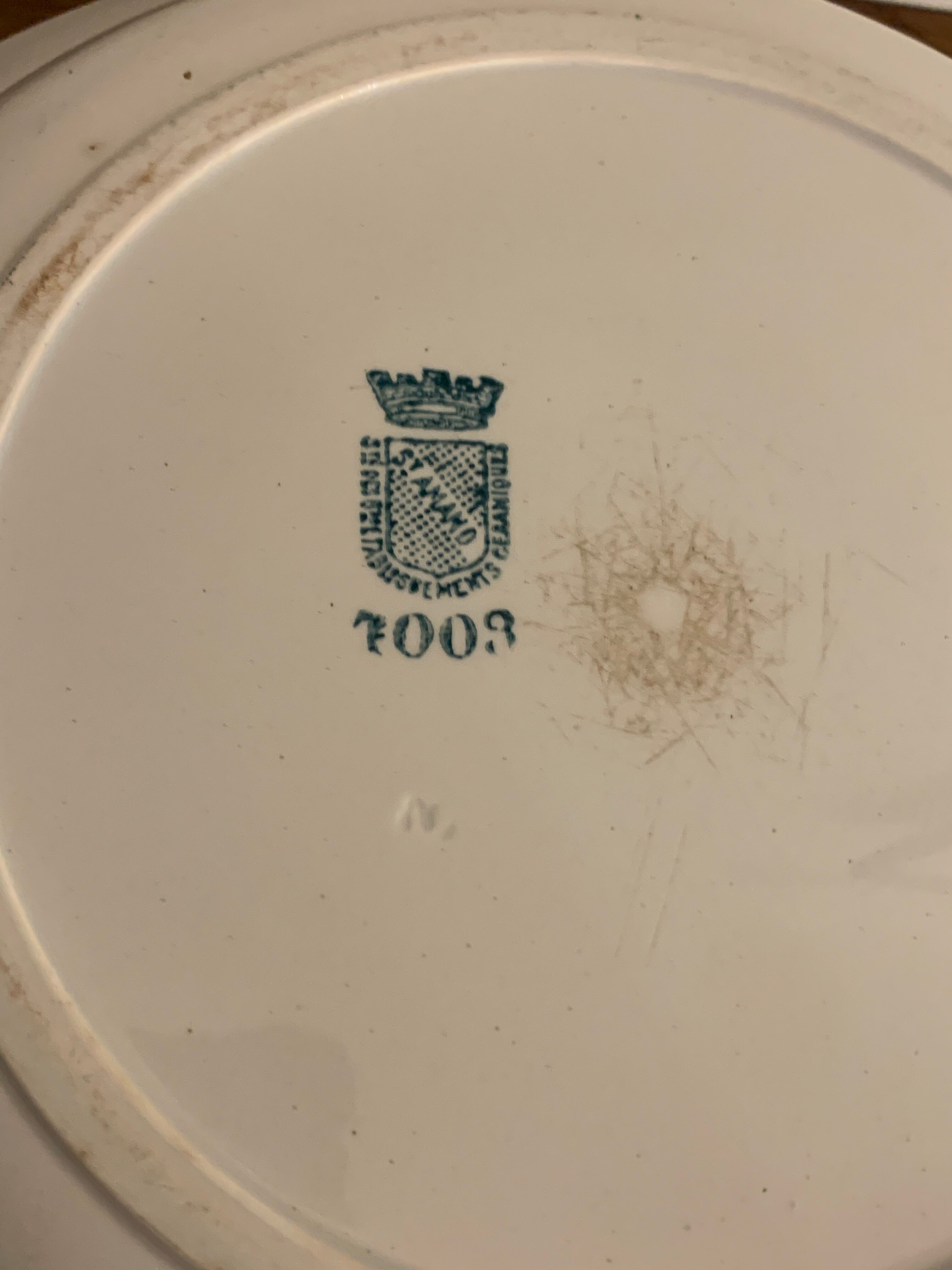 2 art deco dishes Saint Amand