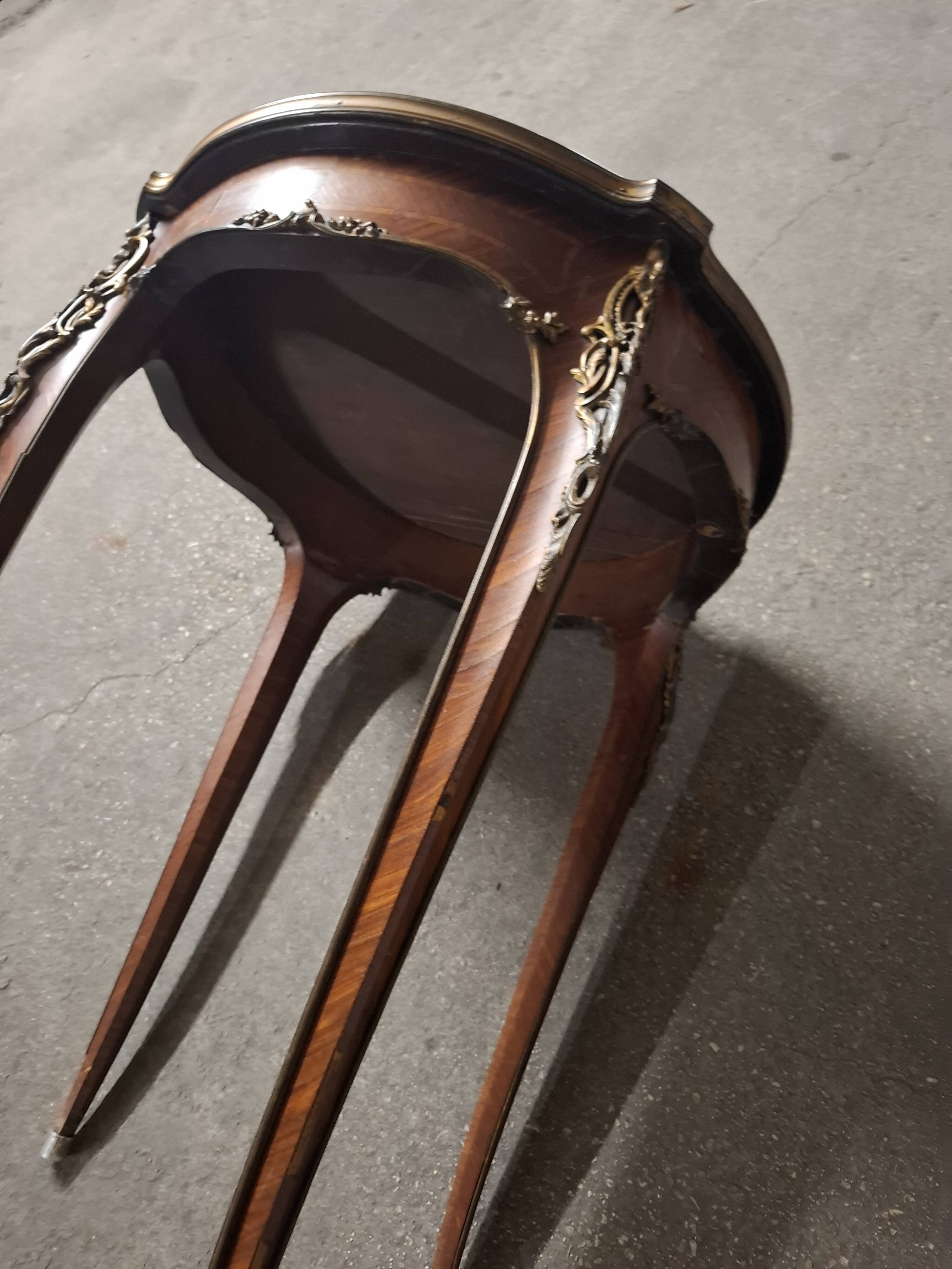 Louis XV style gueridon side table in marquetry