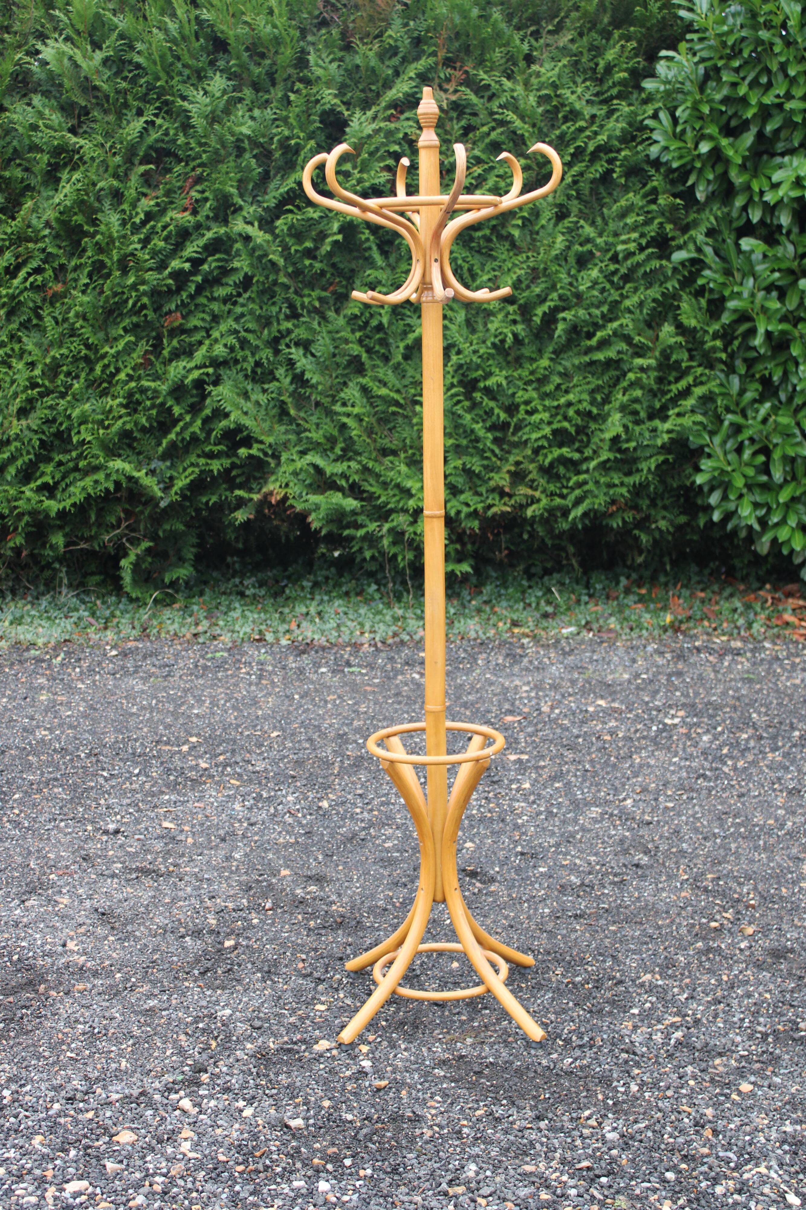 Parrot coat rack