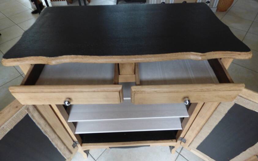 Small Louis XV style support buffet with 2 doors and 2 drawers.