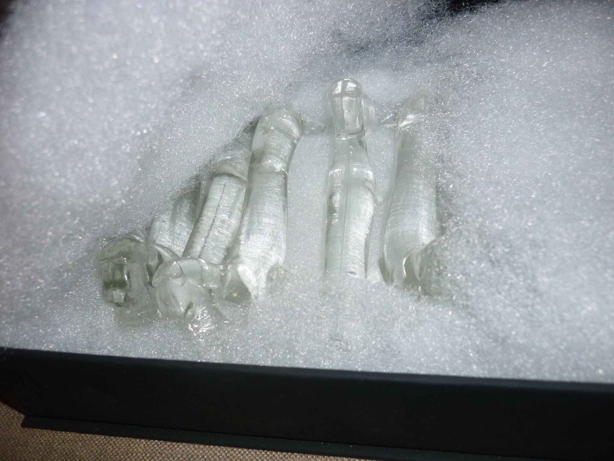 11 glass art deco knife holder/rest