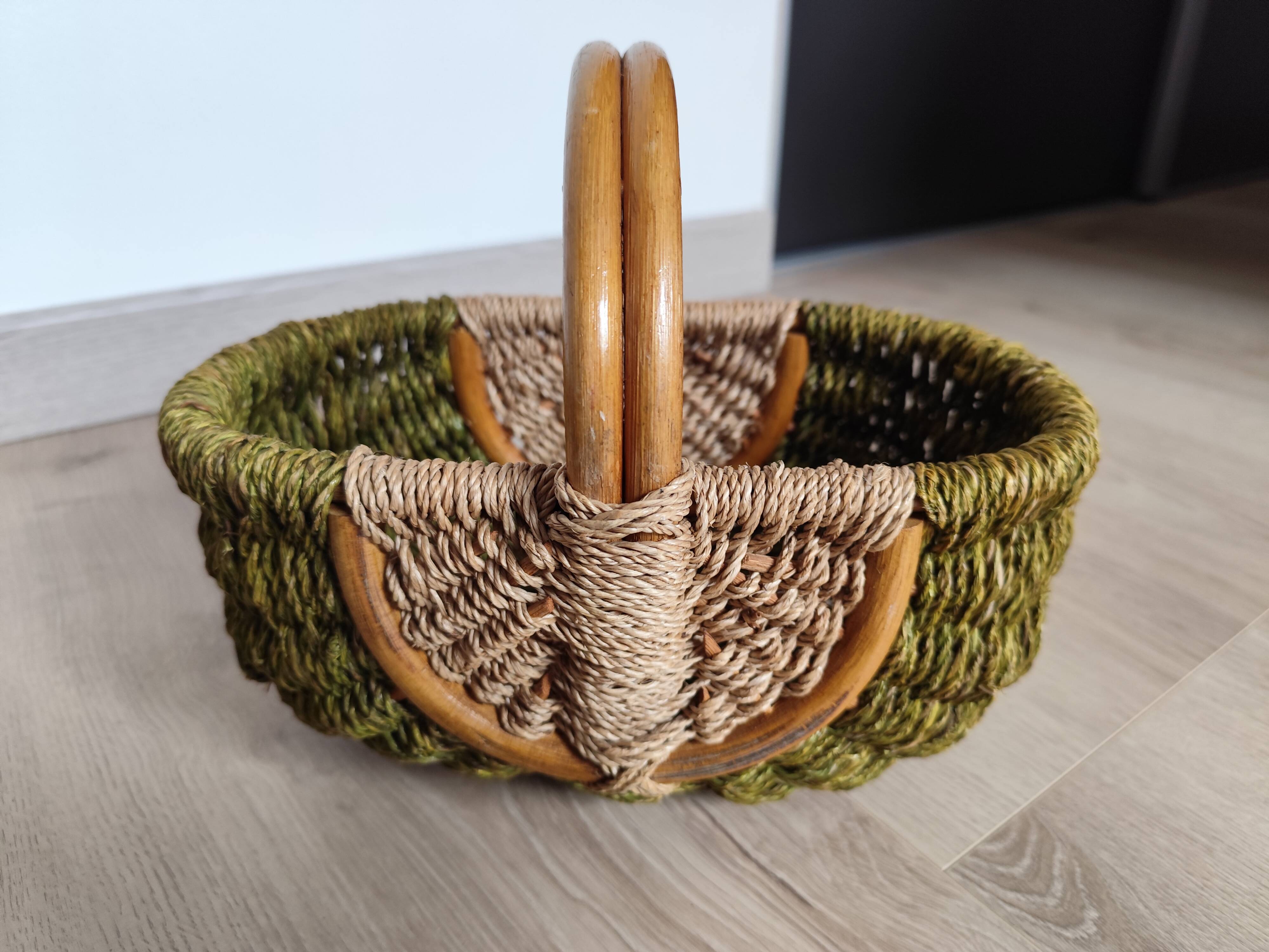 Vintage rattan & bamboo basket, 29 cm