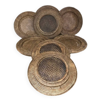 Anciens Dessous Presentation plates round natural vintage rattan wicker antique