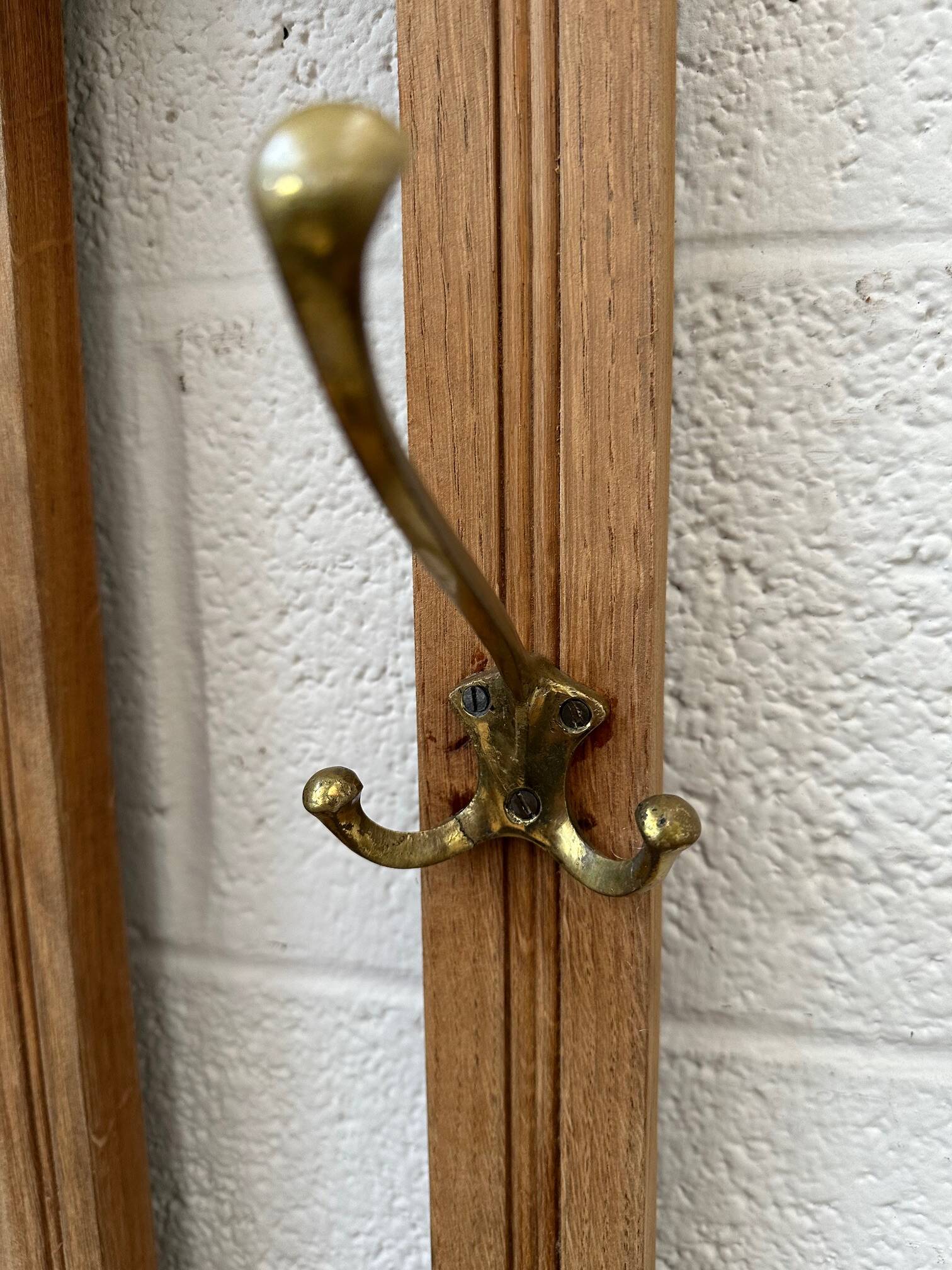 Grand vestiaire d’entrée en chêne Début XXème