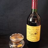 Bonbonnière art nouveau en verre satiné avec décor floral peint a l’émaille