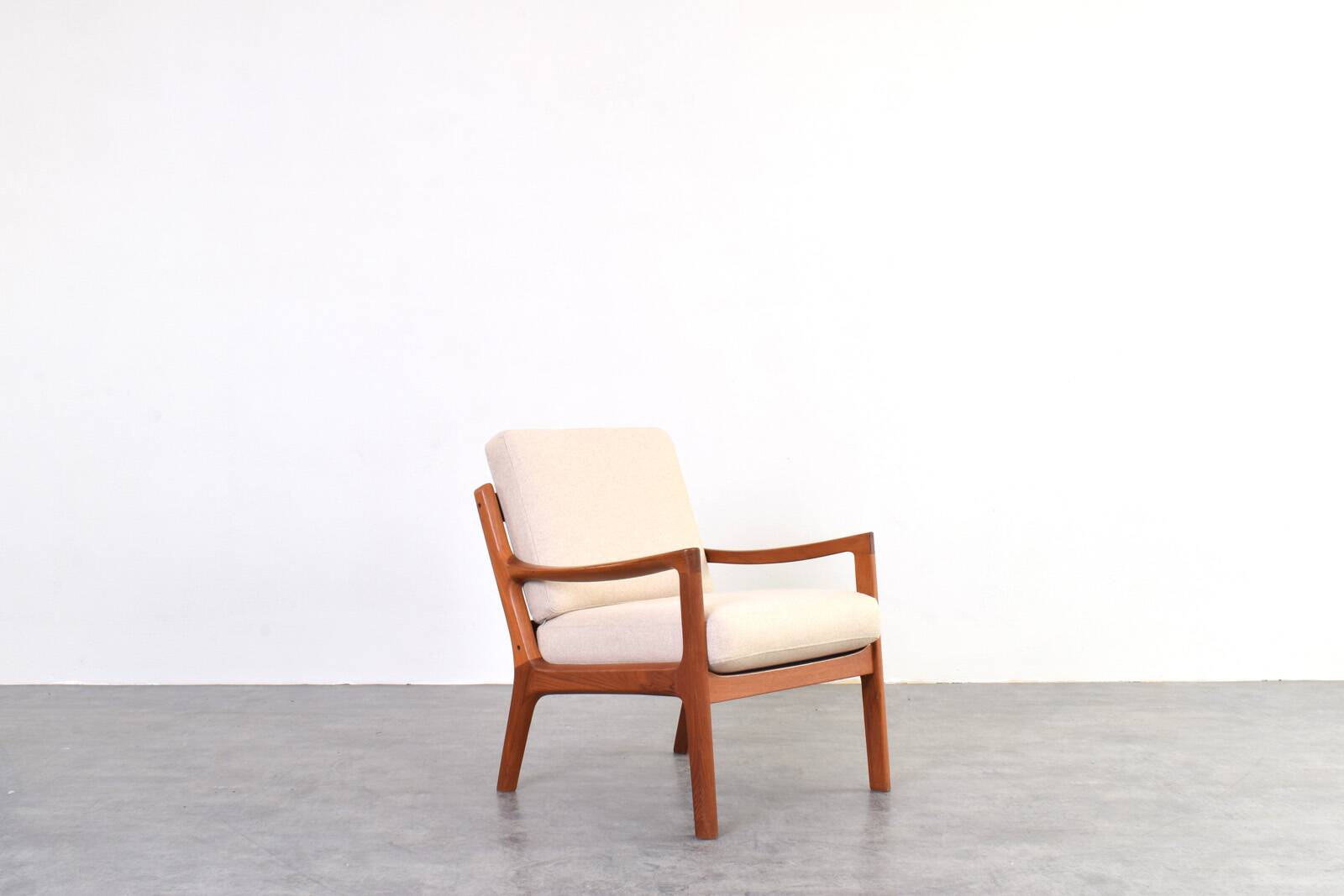 Fauteuil Senator en teck danois des années 50 par Ole Wanscher pour Cado, 1960