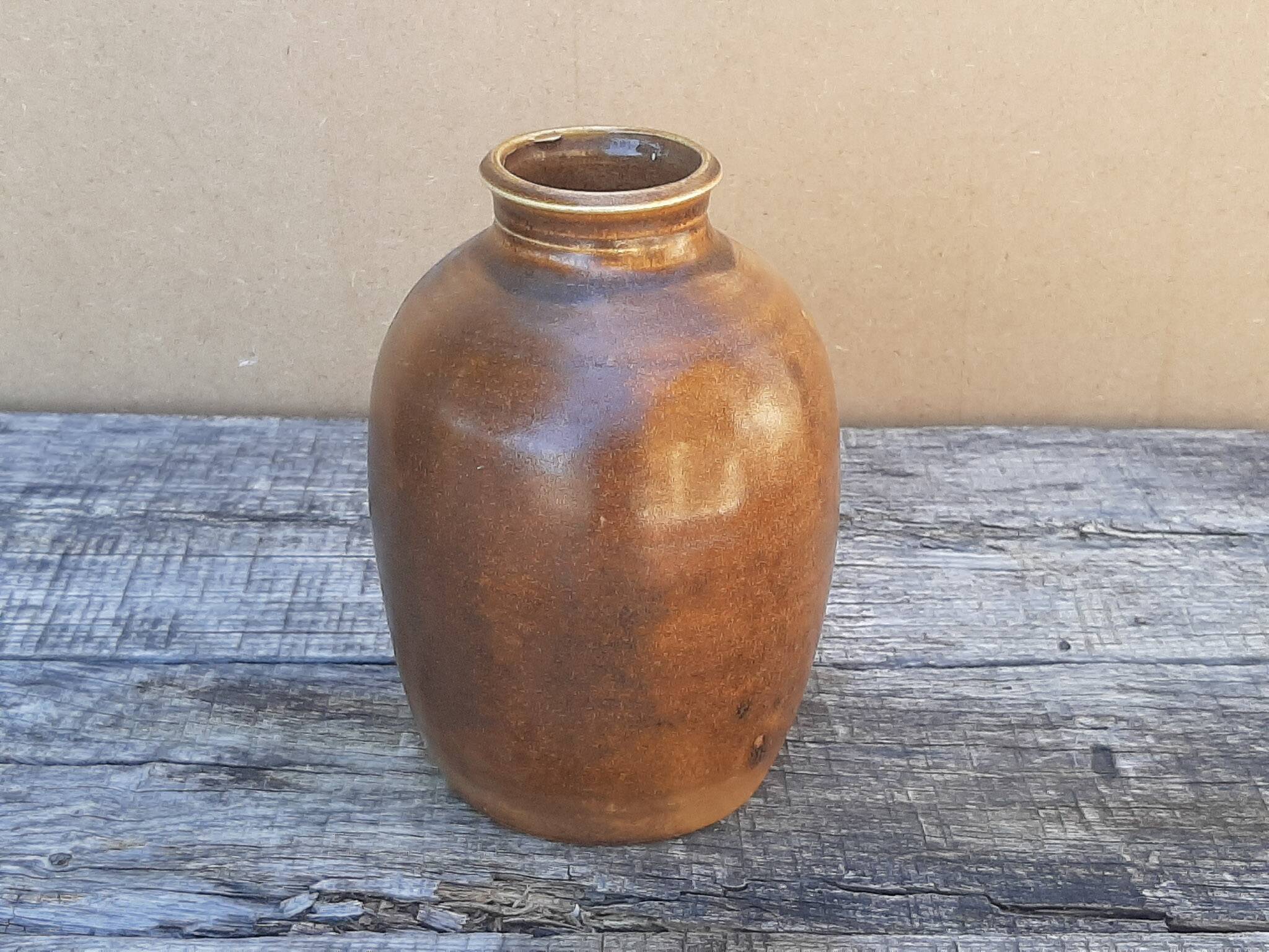 Brown vase signed Barotte
