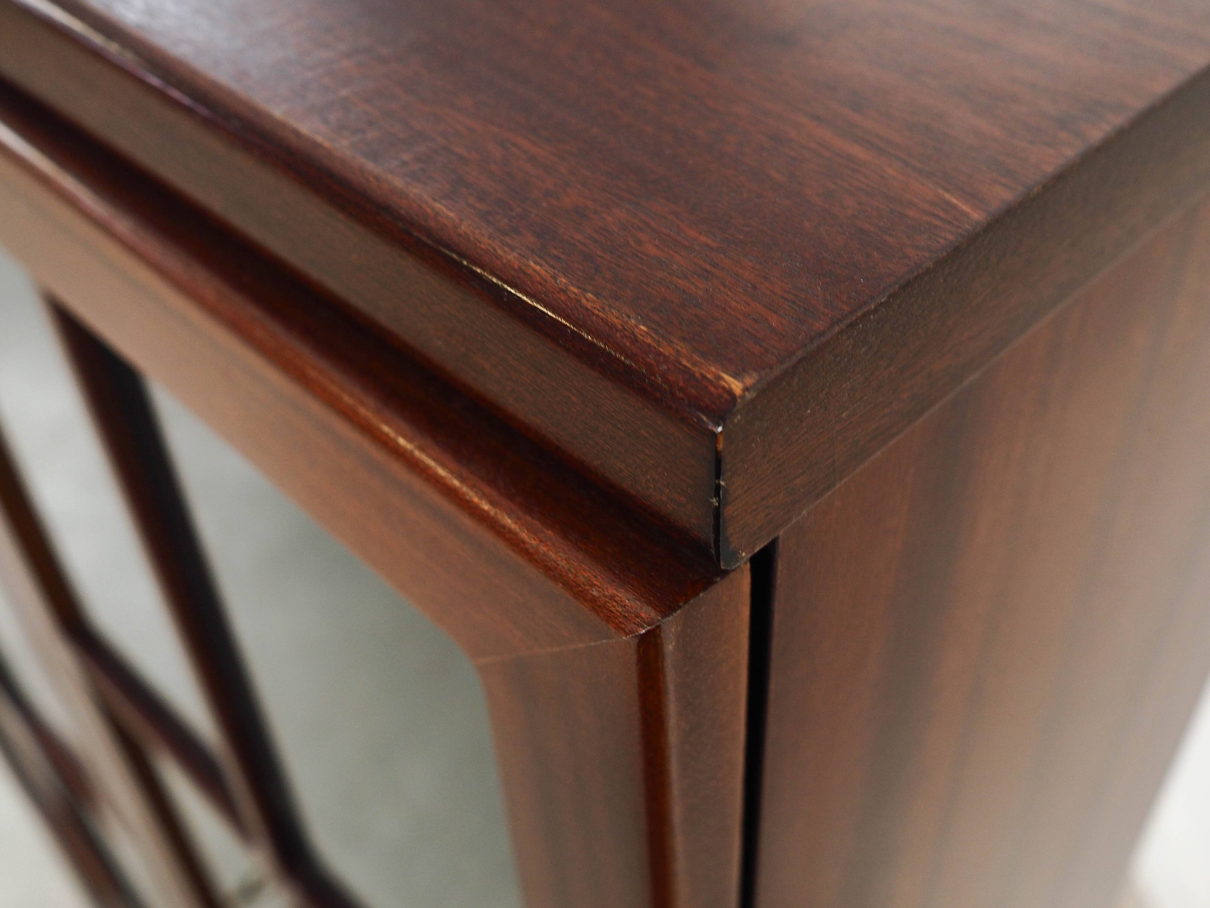 Vitrine en acajou, design danois, années 1970, fabriquée au Danemark