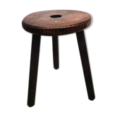 Tripod farm stool
