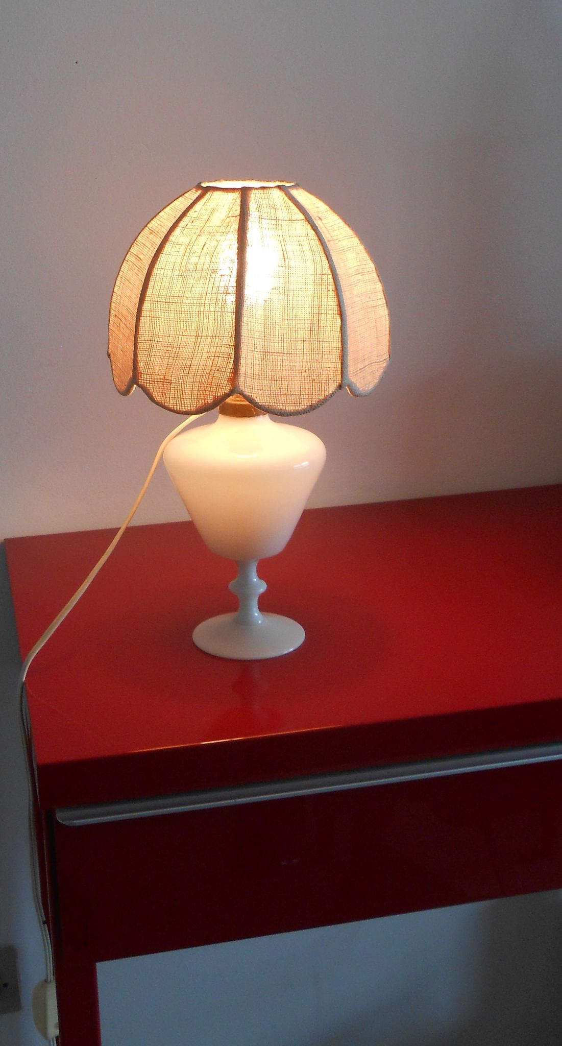 Bedside lamp porcelain and burlap