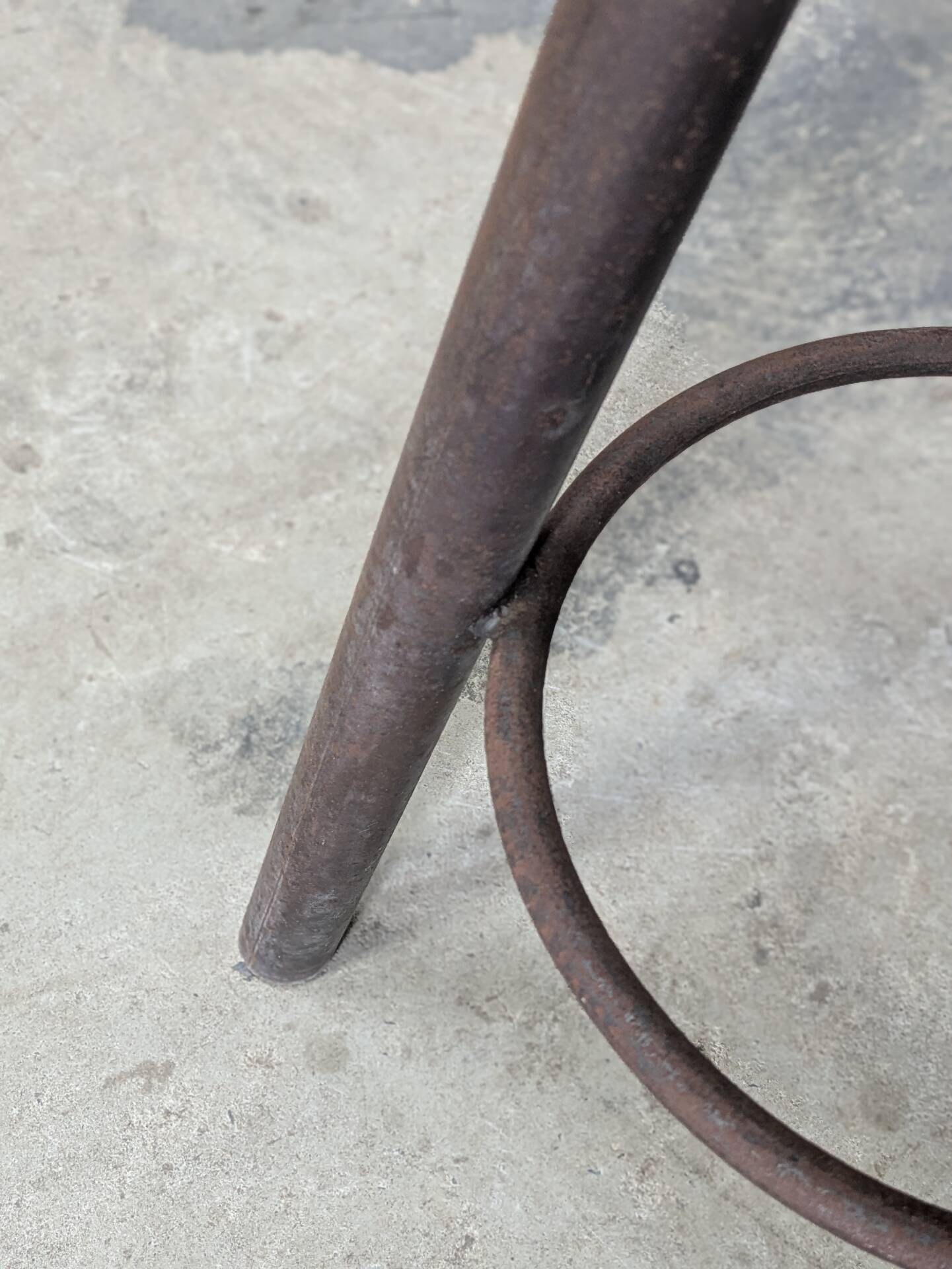 Industrial swivel stool