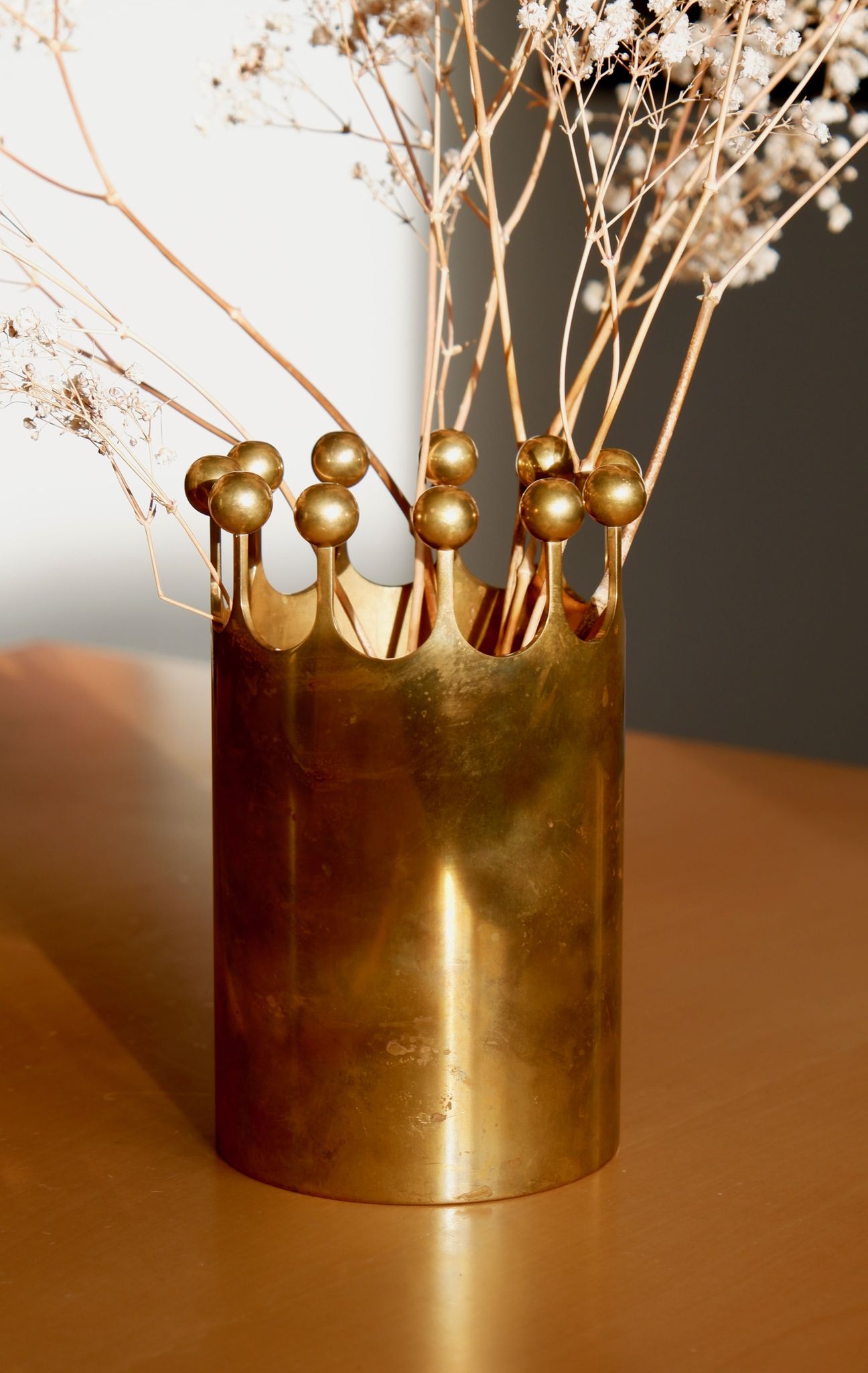 Pierre Forssell crown brass vase for Skultuna circa 1970