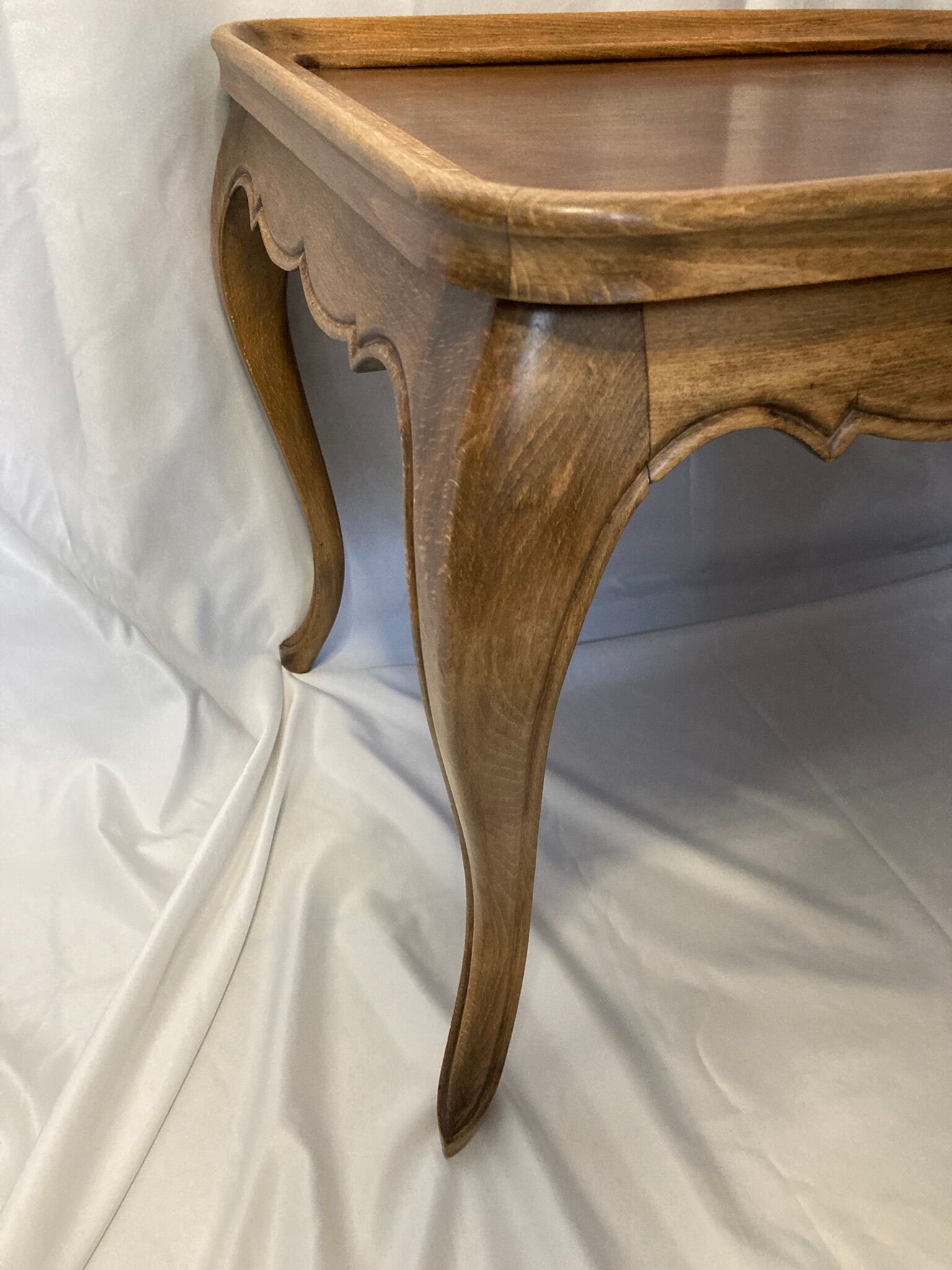 Louis XV style coffee table in wood