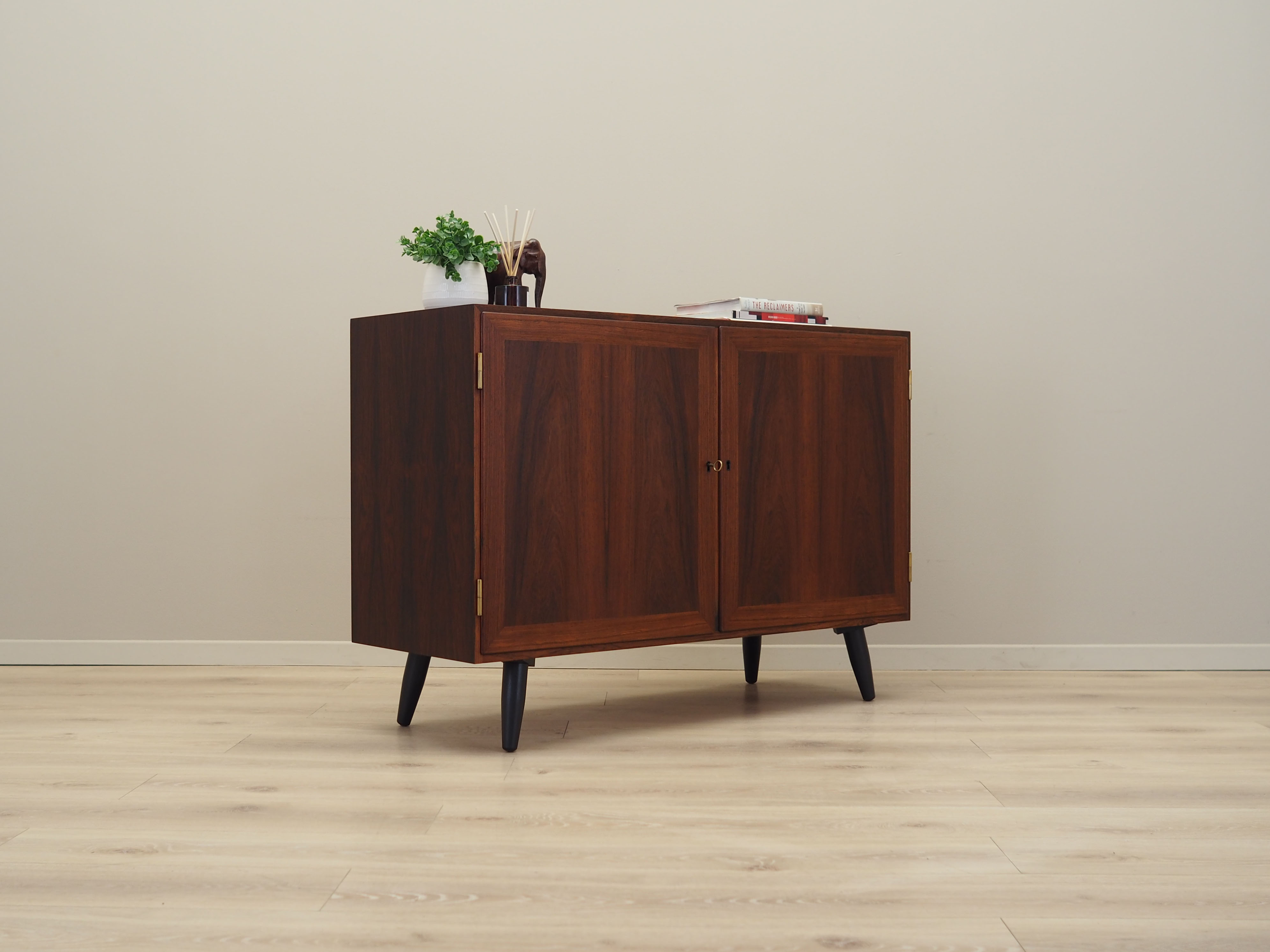 Rosewood cabinet, Danish design, 1960s, Carlo Jensen, Hundevad