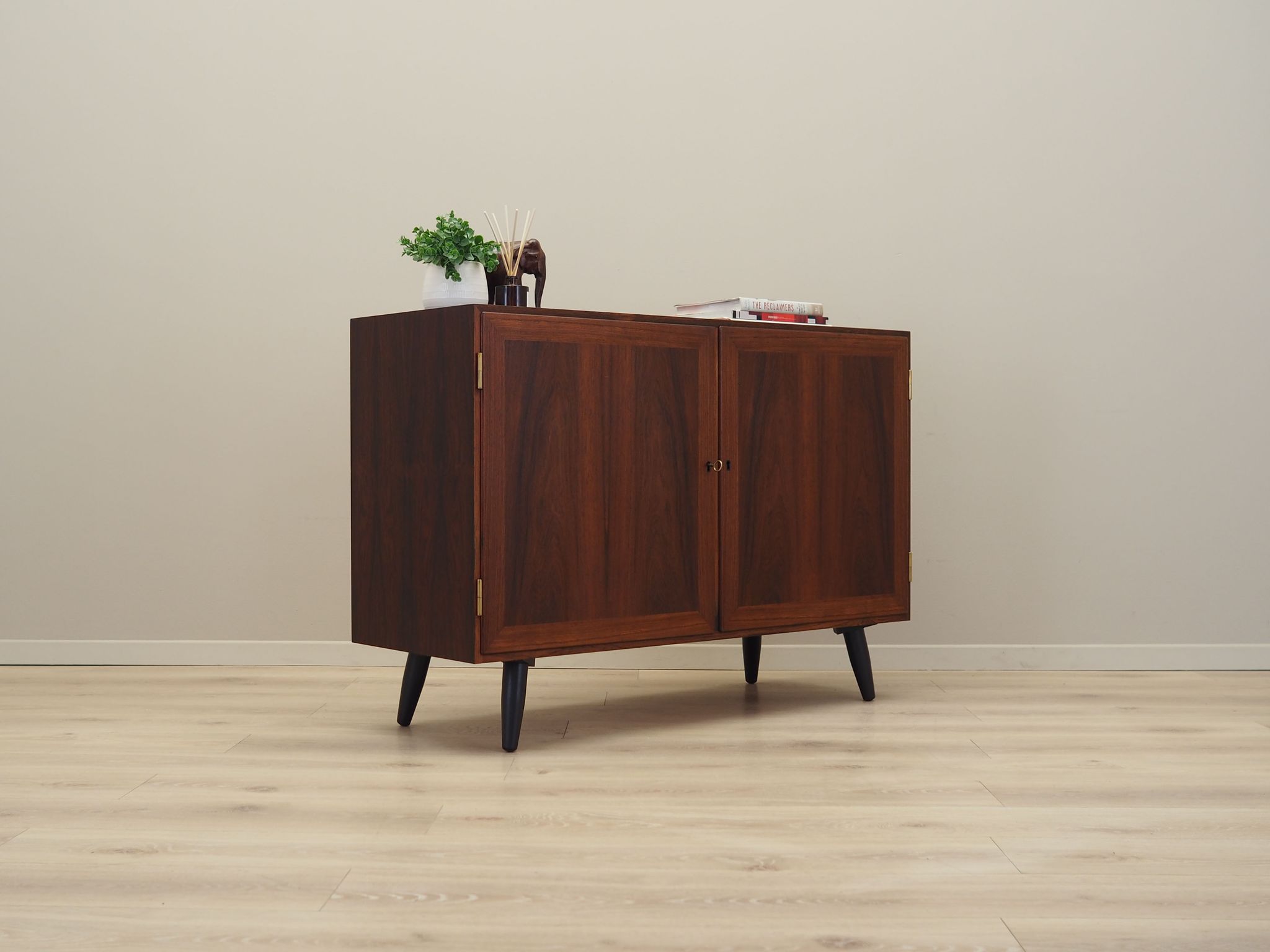 Rosewood cabinet, Danish design, 1960s, Carlo Jensen, Hundevad