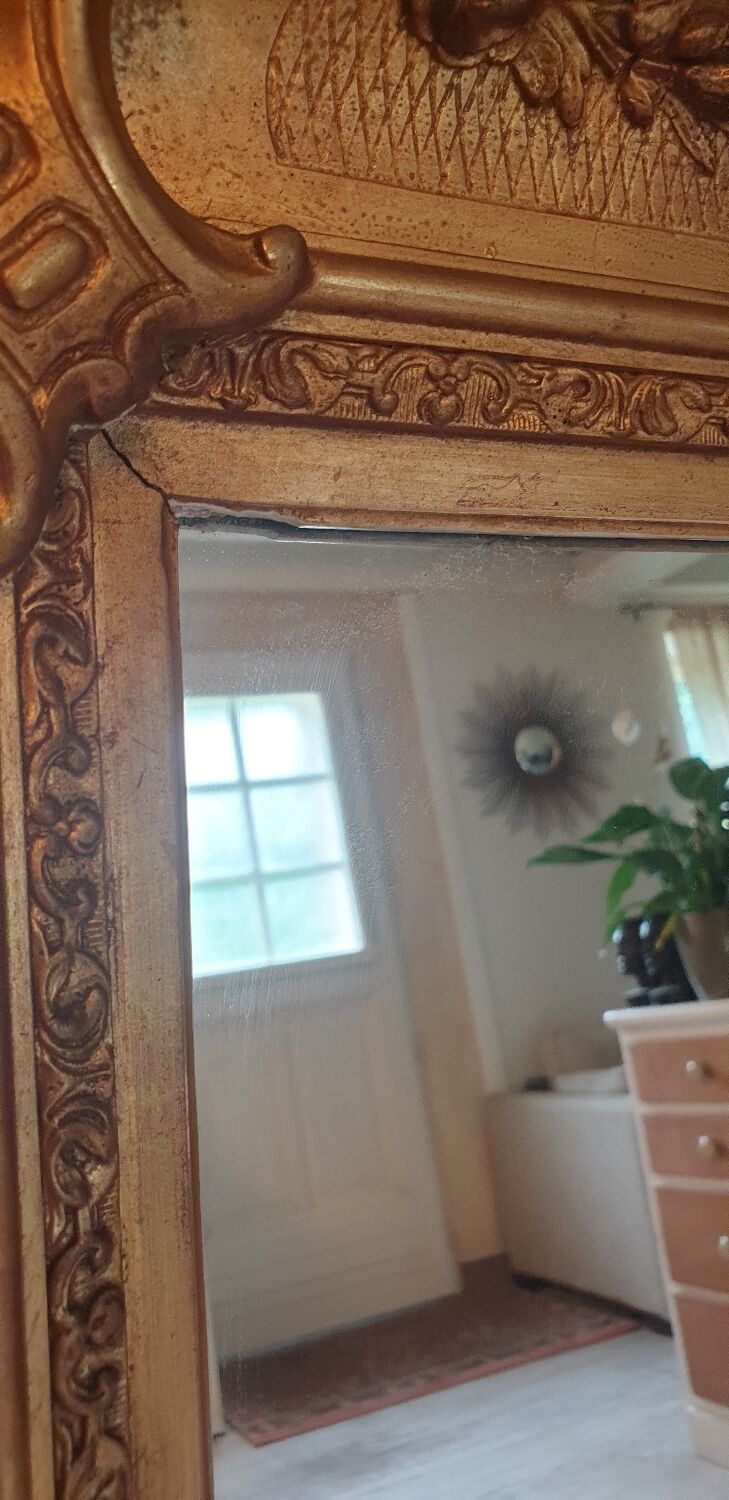 Golden mirror 116 x 97